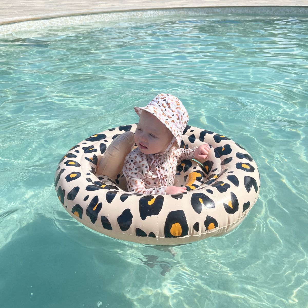 swim_essentials_2020SE103_baba_uszogumi_beige_leopard_4