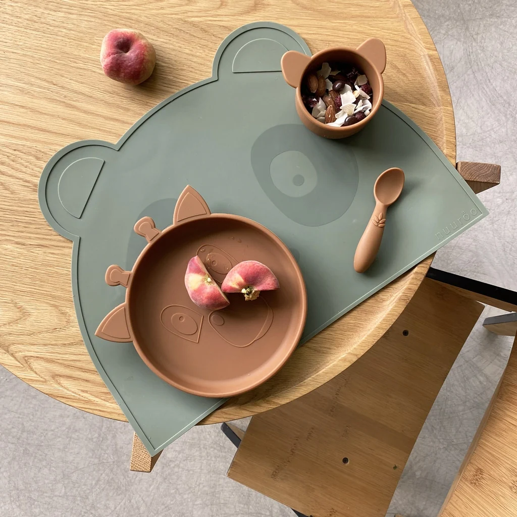 Ester_ear_silicone_placemat-Placemat-NU383-Dusty_green-1_1024x